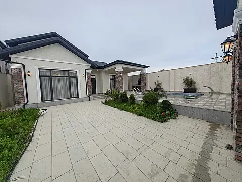 Satılır 4 otaqlı həyət evi 200 m² — Bakı, Mərdəkan 4 otaq 200.00 m²