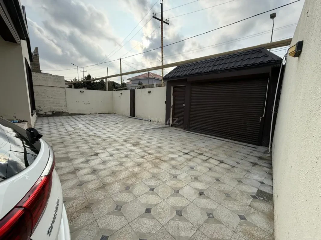 Satılır 4 otaqlı həyət evi 100 m²