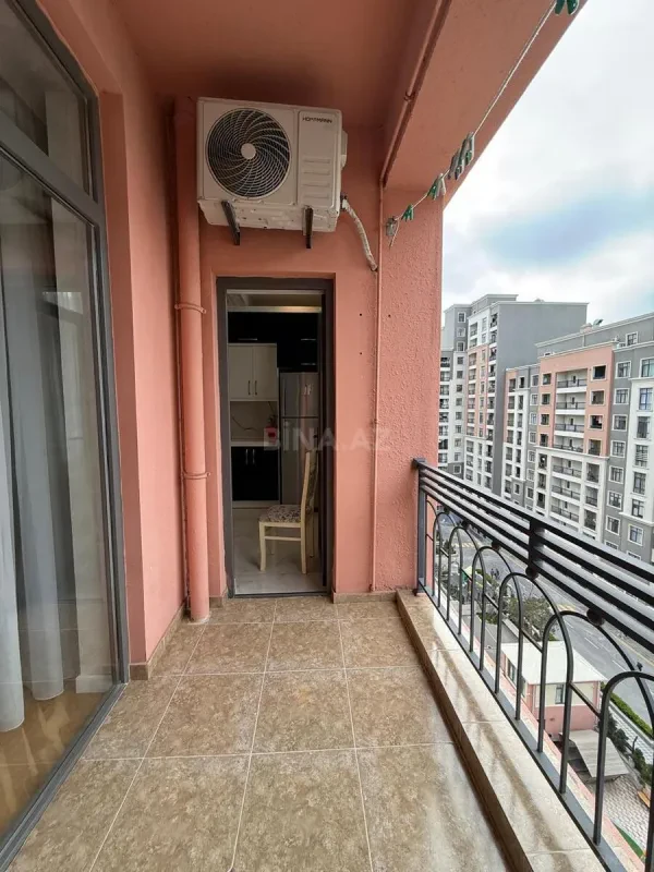 Kirayə verilir 2 otaqlı mənzil 90 m²