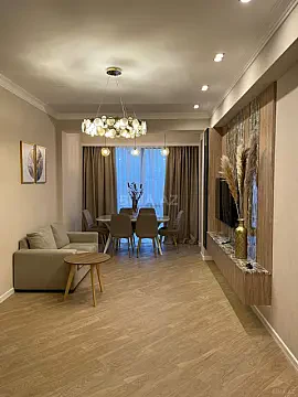 Kirayə verilir 3 otaqlı mənzil 105 m² — Bakı, Nizami 3 otaq 105.00 m²