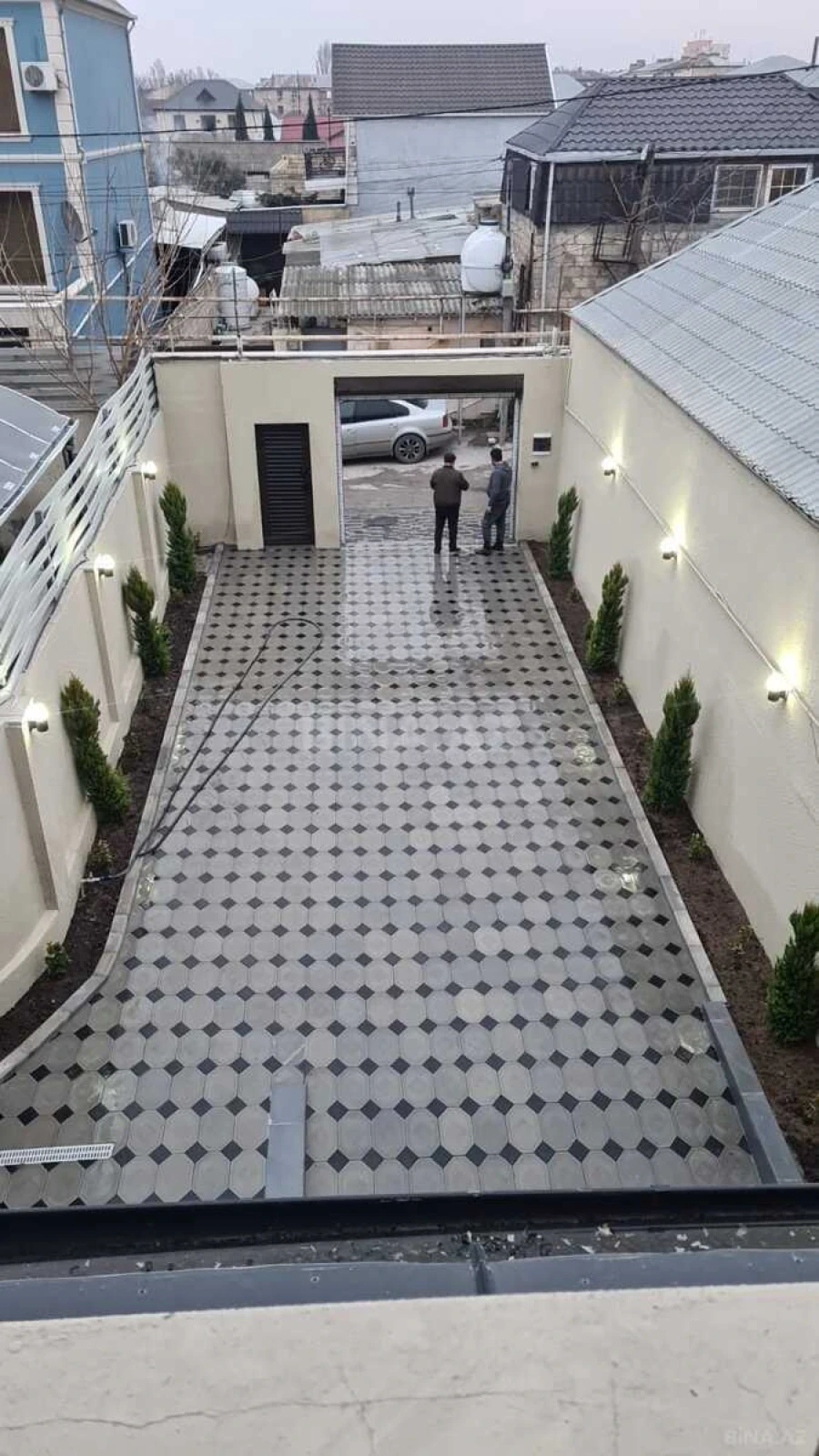 Satılır 6 otaqlı həyət evi 480 m²