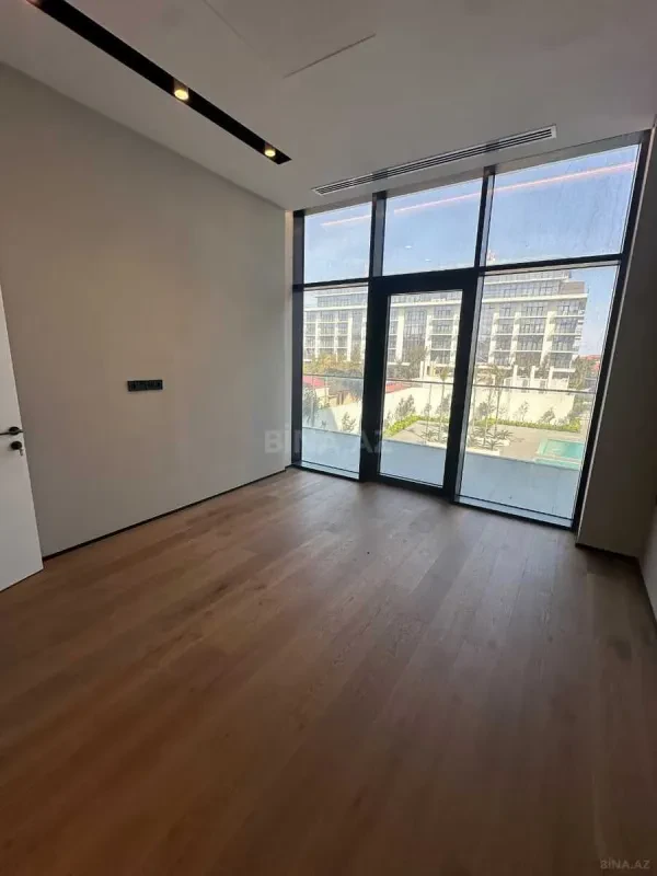 Satılır 2 otaqlı mənzil 85 m²