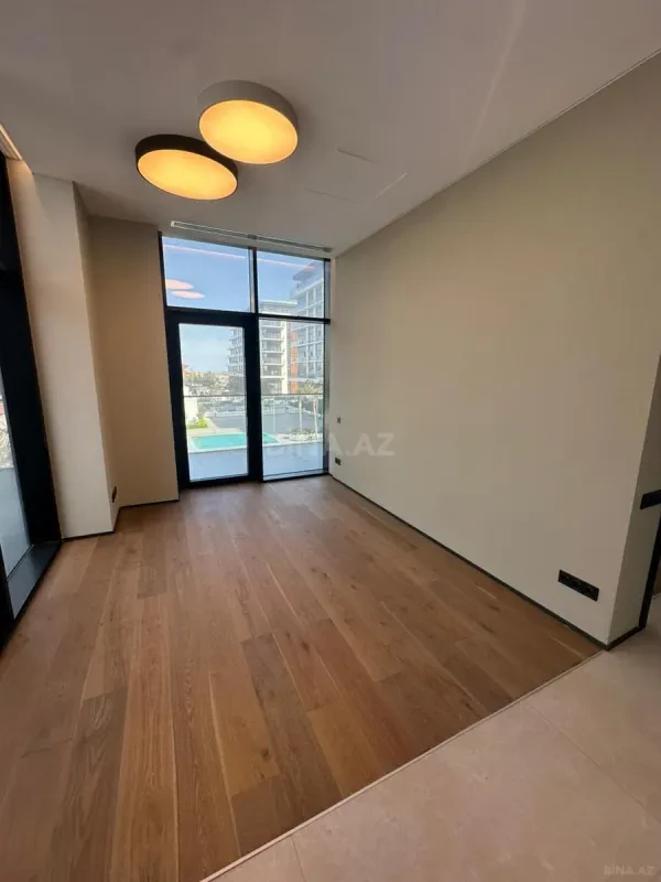 Satılır 2 otaqlı mənzil 85 m²