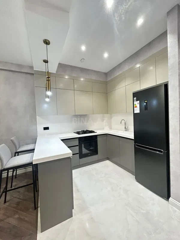 Kirayə verilir 2 otaqlı mənzil 80 m²