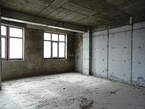 Satılır 3 otaqlı mənzil 114 m²