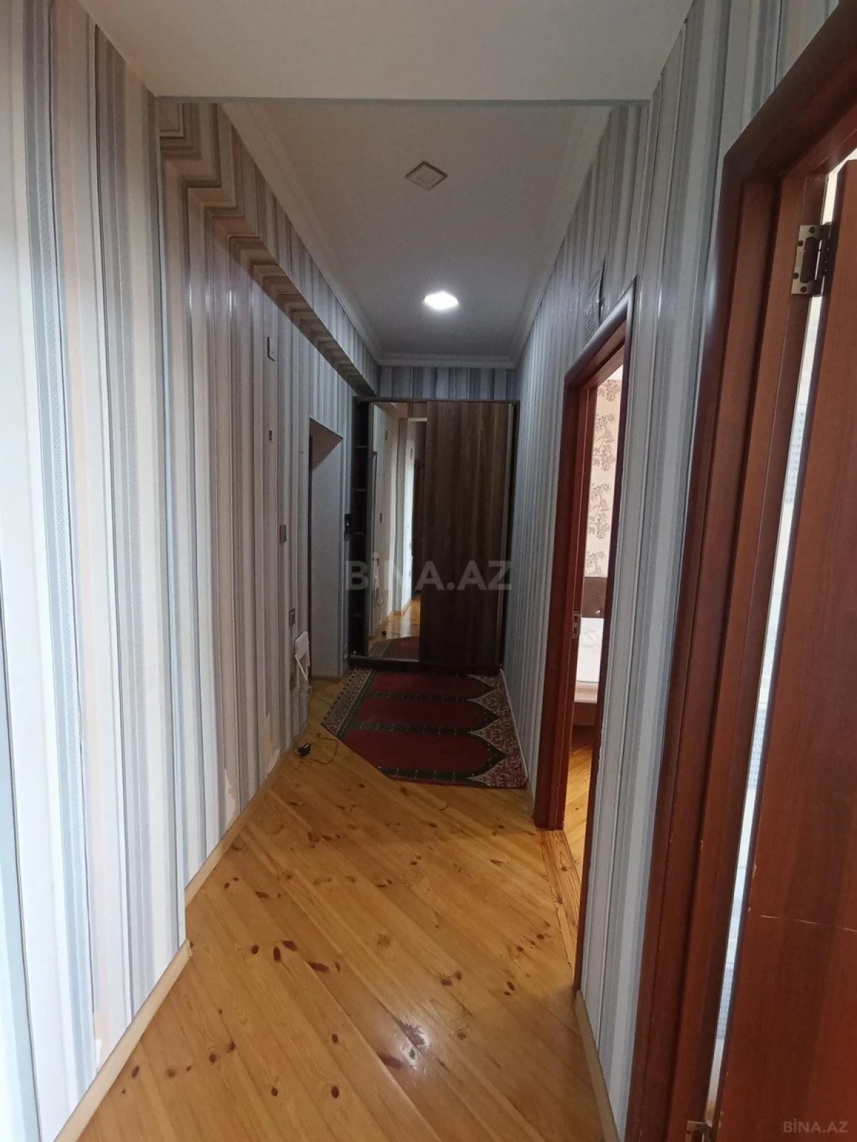 Kirayə verilir 1 otaqlı mənzil 55 m²