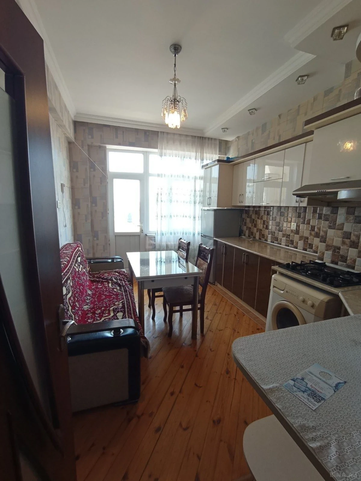 Kirayə verilir 1 otaqlı mənzil 55 m²