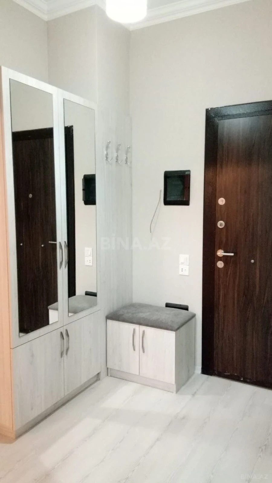 Kirayə verilir 2 otaqlı mənzil 50 m²