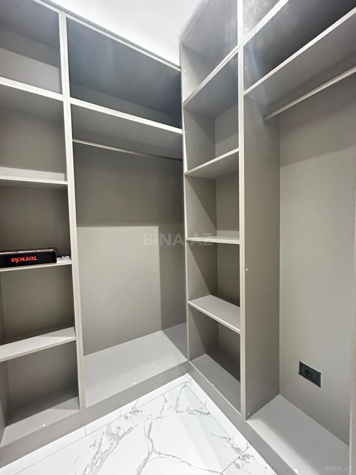 Kirayə verilir 3 otaqlı mənzil 125 m²