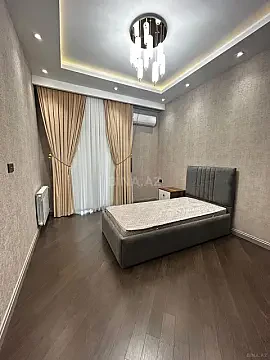 Kirayə verilir 3 otaqlı mənzil 125 m²
