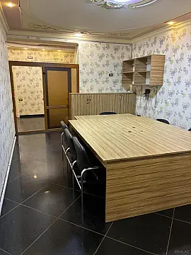 Kirayə verilir 2 otaqlı ofis 90 m²