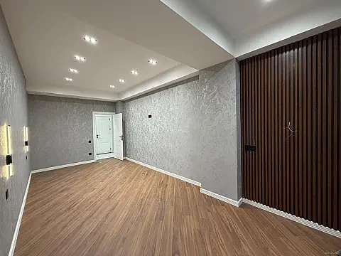 Satılır 2 otaqlı mənzil 87 m²