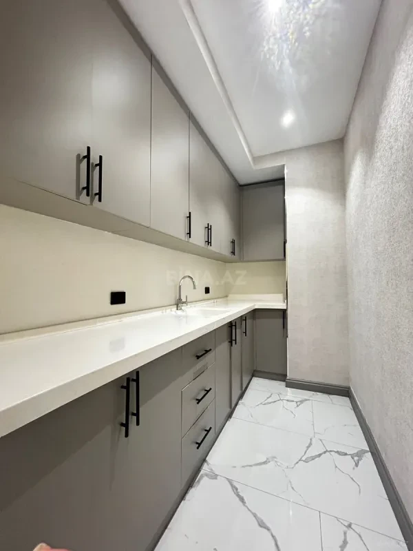 Kirayə verilir 3 otaqlı mənzil 125 m²