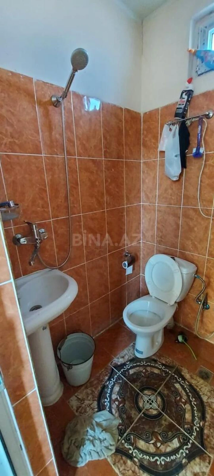 Satılır 4 otaqlı həyət evi 100 m²