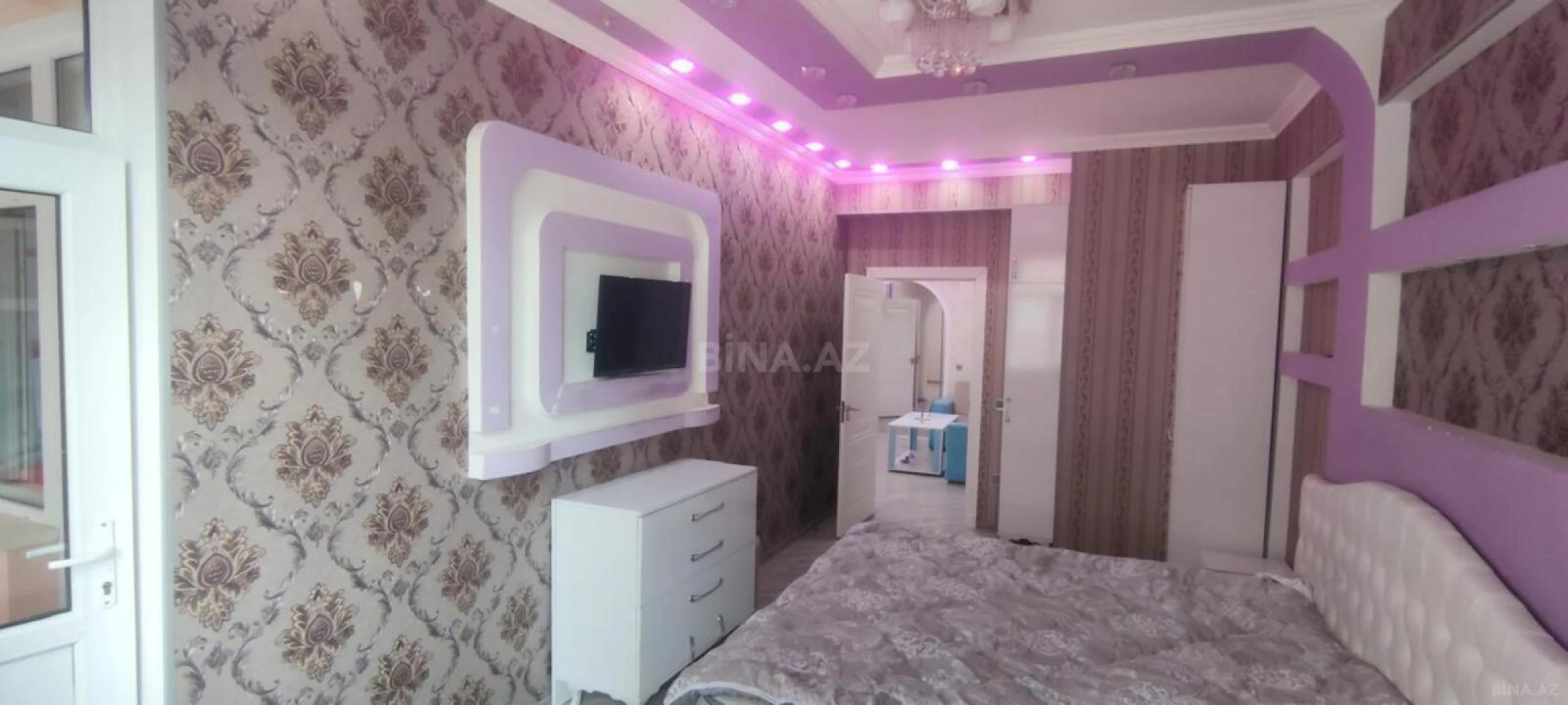 Kirayə verilir 4 otaqlı mənzil 114 m²