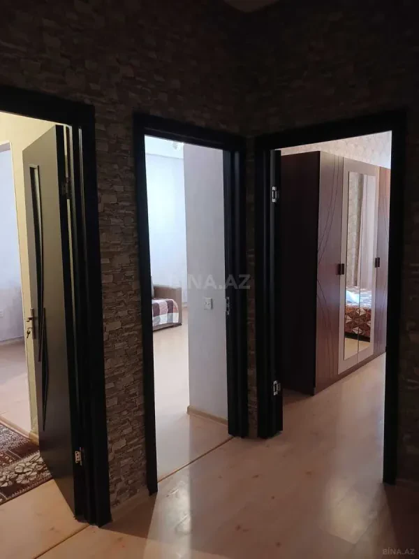 Kirayə verilir 2 otaqlı mənzil 65 m²