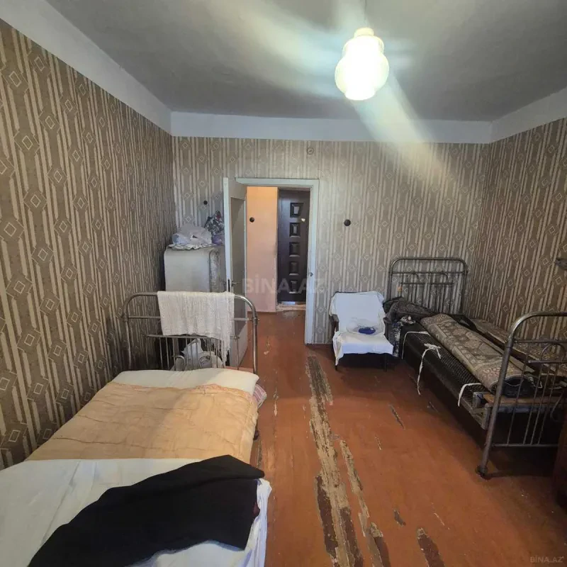 Satılır 2 otaqlı mənzil 63 m²