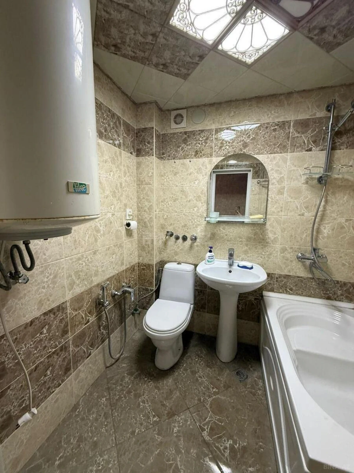 Kirayə verilir 2 otaqlı mənzil 48 m²