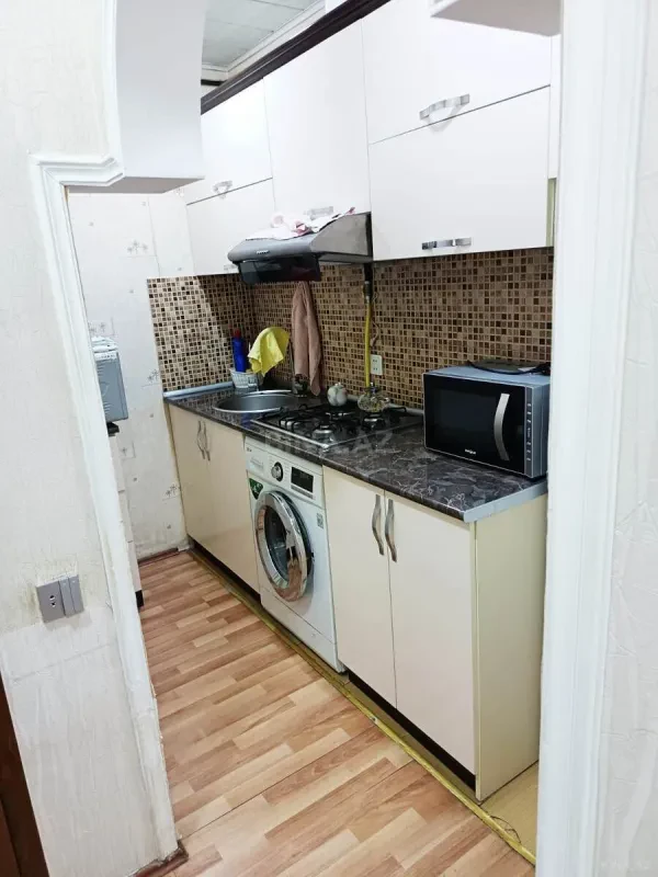 Satılır 2 otaqlı mənzil 50 m²