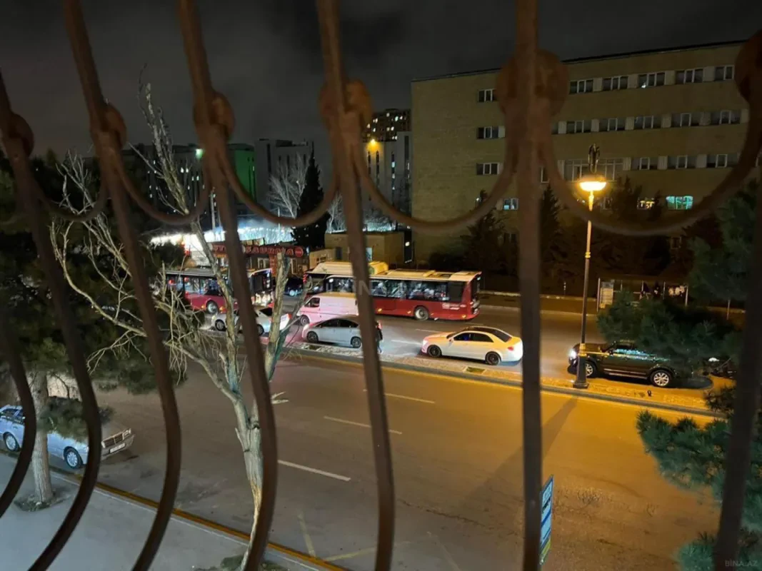 Satılır 3 otaqlı mənzil 90 m²