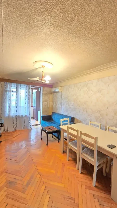 Kirayə verilir 3 otaqlı mənzil 60 m²