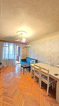 Kirayə verilir 3 otaqlı mənzil 60 m²