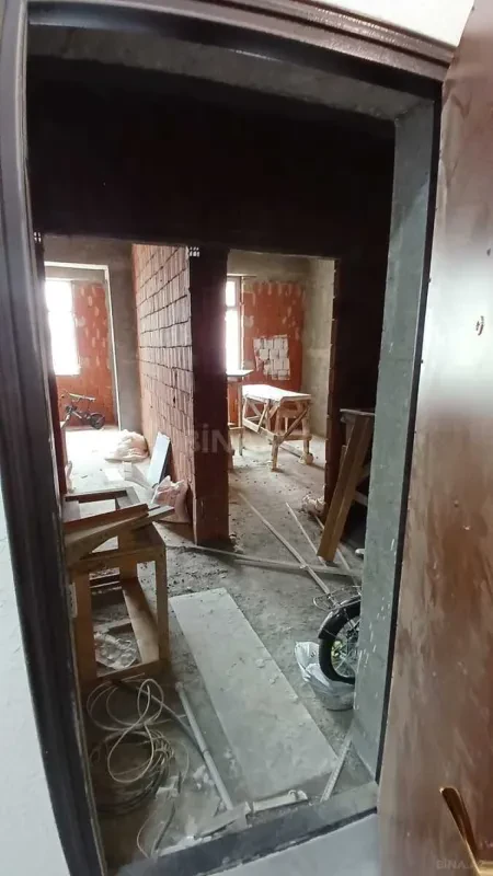 Satılır 2 otaqlı mənzil 80.4 m²
