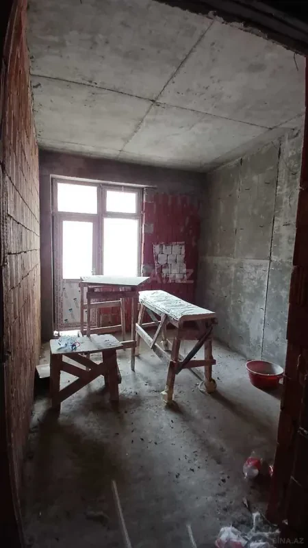 Satılır 2 otaqlı mənzil 80.4 m²