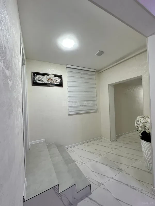 Satılır 4 otaqlı həyət evi 145 m²