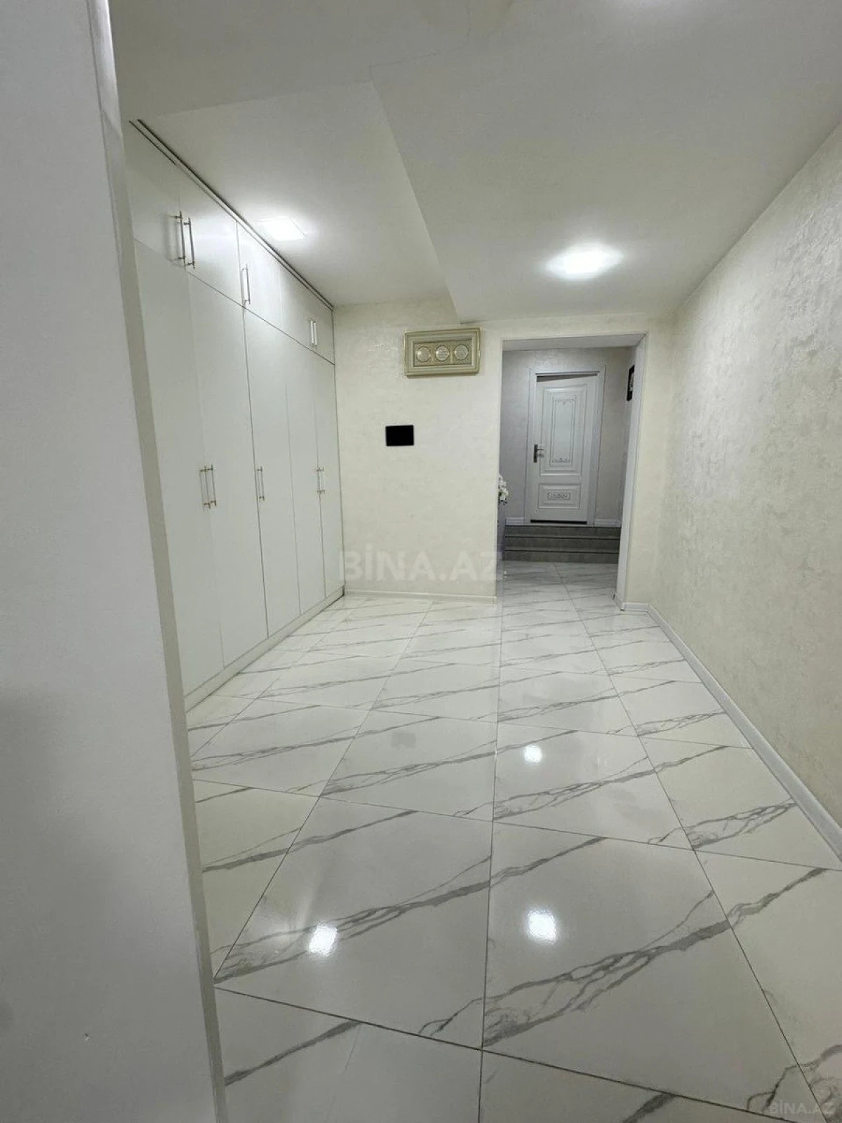 Satılır 4 otaqlı həyət evi 145 m²