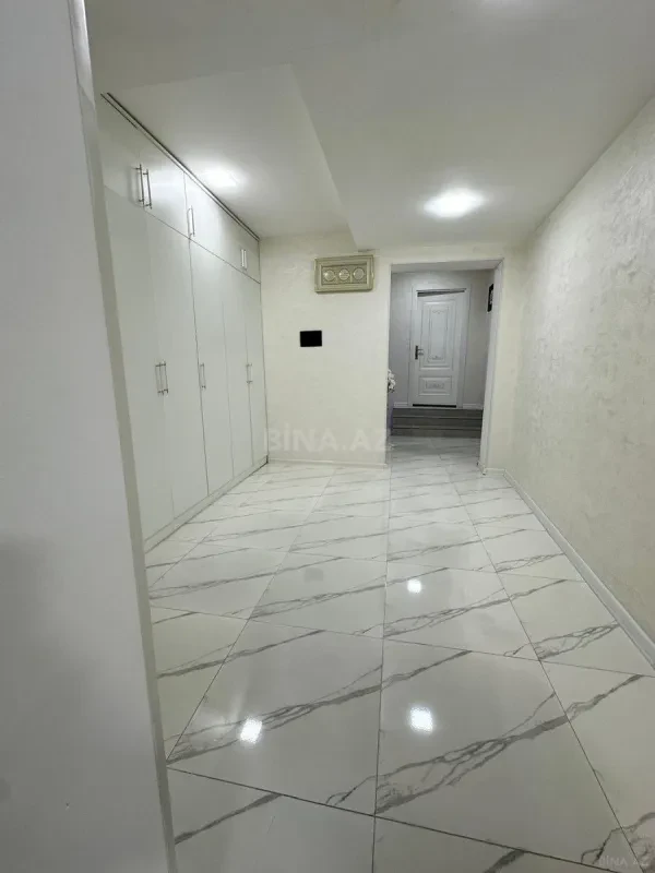 Satılır 4 otaqlı həyət evi 145 m²