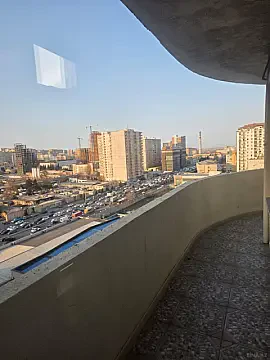 Satılır 2 otaqlı mənzil 106 m²