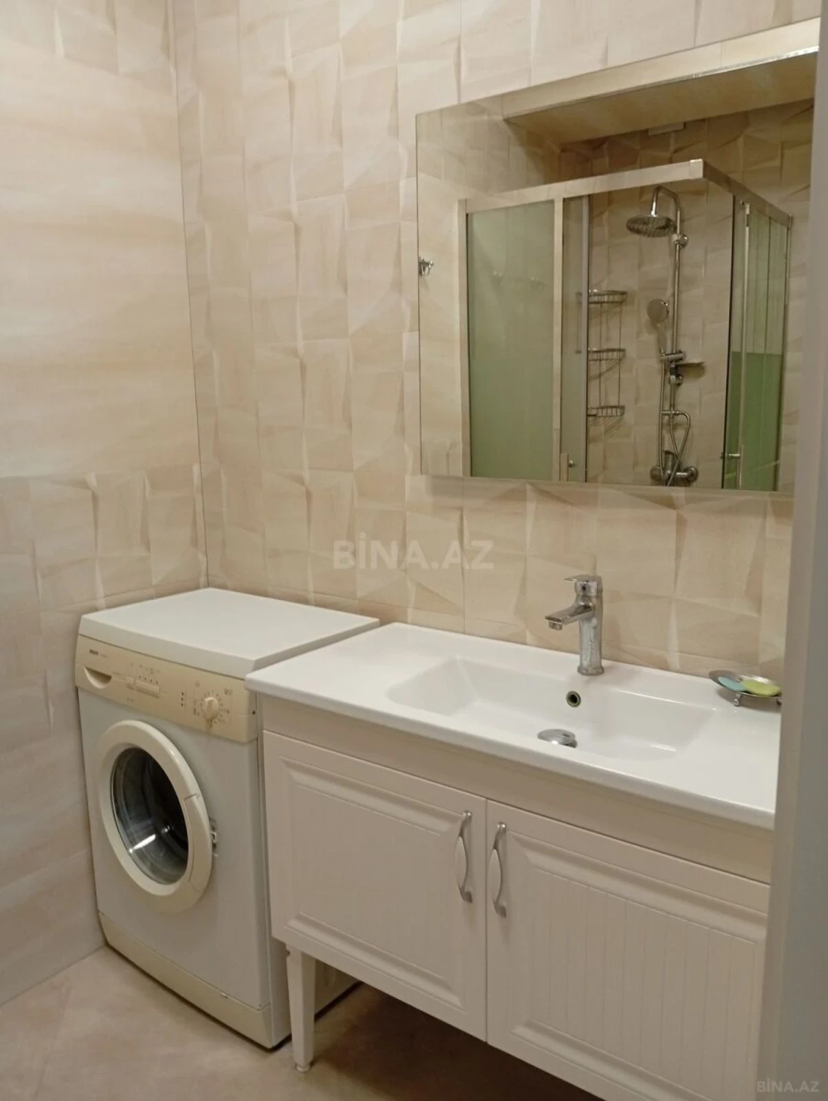 Kirayə verilir 2 otaqlı mənzil 55 m²