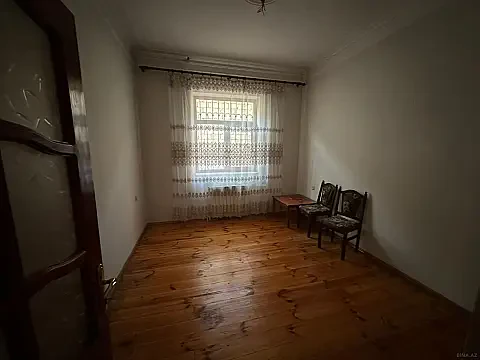 Kirayə verilir 4 otaqlı həyət evi 130 m²