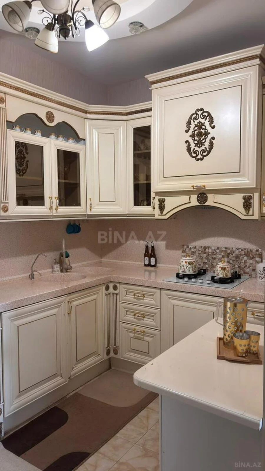 Satılır 4 otaqlı mənzil 90 m²