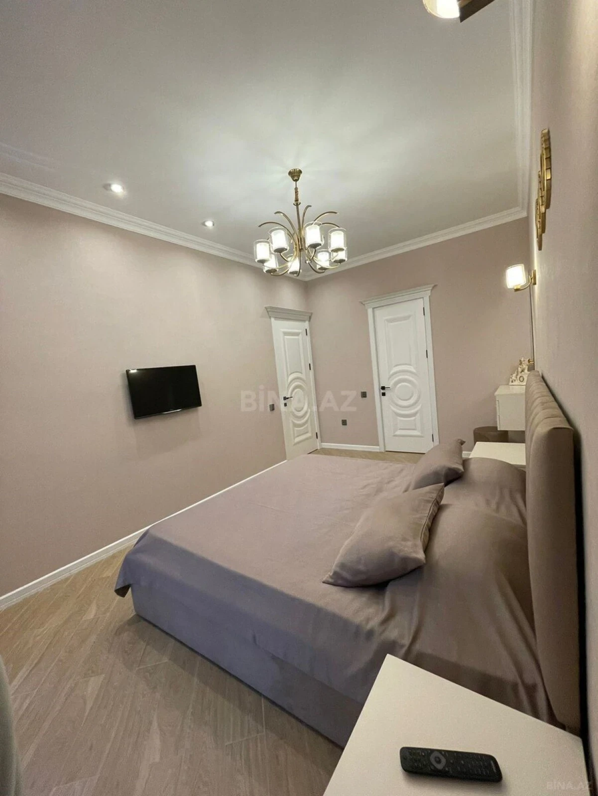 Kirayə verilir 3 otaqlı mənzil 105 m²