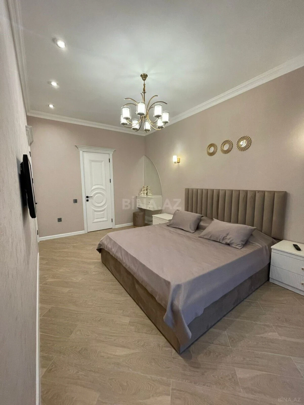 Kirayə verilir 3 otaqlı mənzil 105 m²