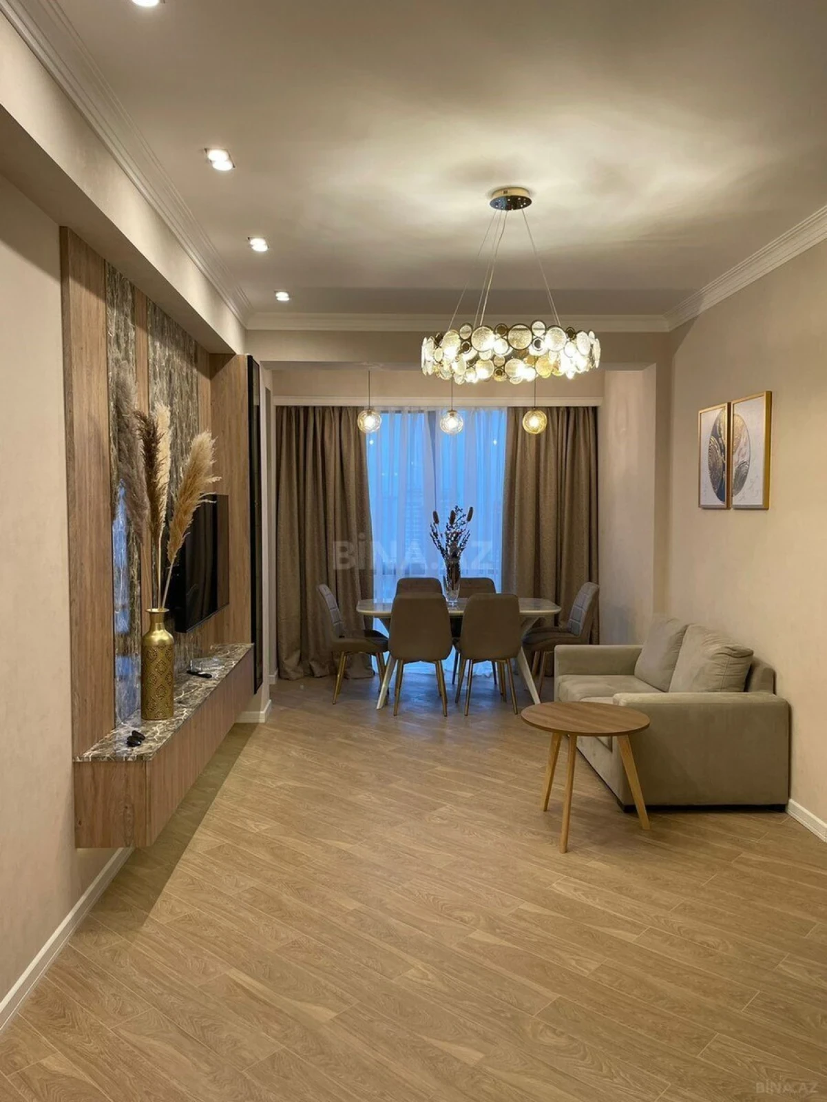 Kirayə verilir 3 otaqlı mənzil 105 m²
