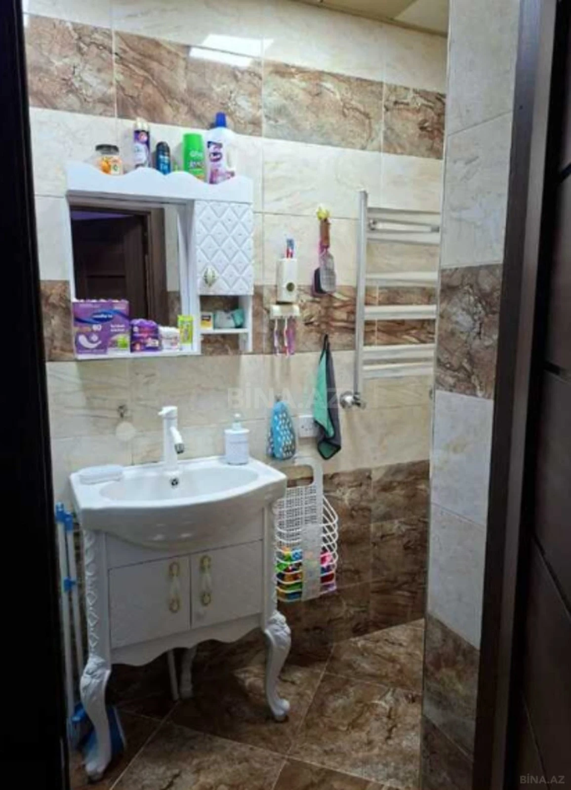 Kirayə verilir 2 otaqlı mənzil 70 m²