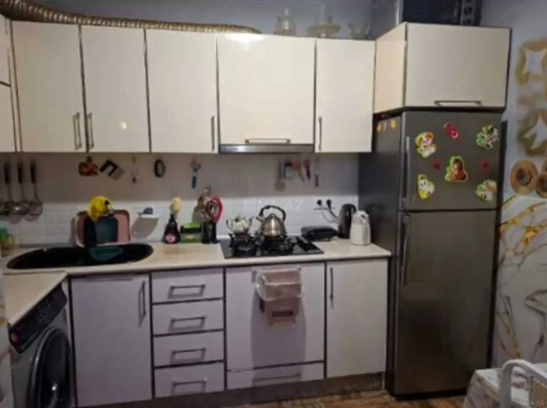 Kirayə verilir 2 otaqlı mənzil 70 m²