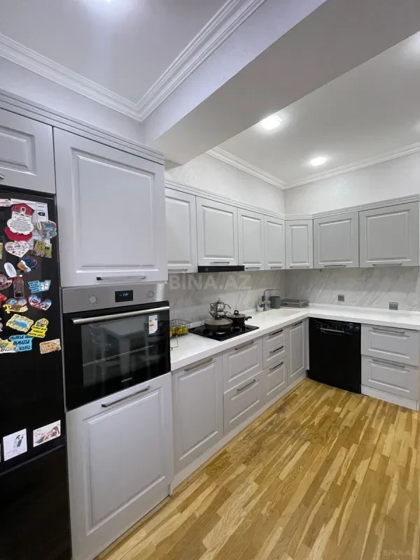 Satılır 3 otaqlı mənzil 100 m²