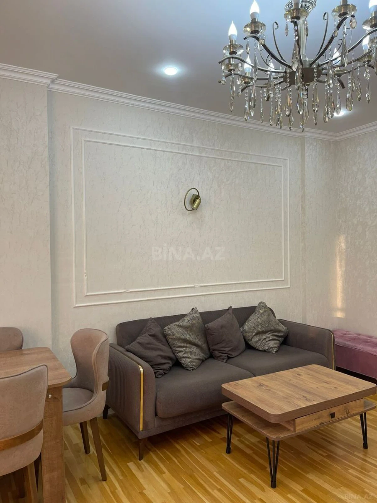 Satılır 3 otaqlı mənzil 100 m²