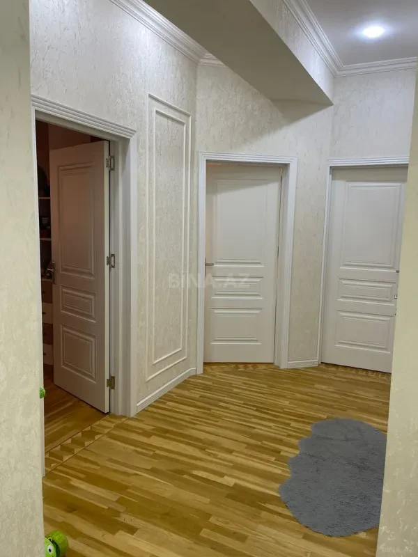 Satılır 3 otaqlı mənzil 100 m²