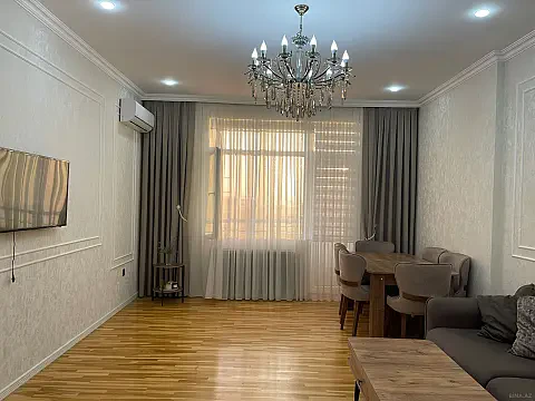 Satılır 3 otaqlı mənzil 100 m² — Bakı, Həzi Aslanov qəs. 3 otaq 100.00 m²
