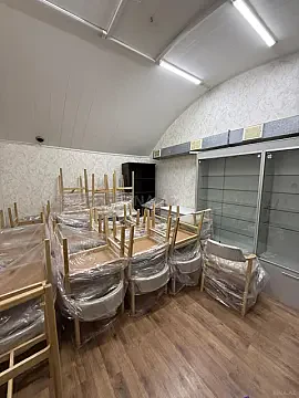 Kirayə verilir obyekt 151 m²