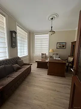 Kirayə verilir 3 otaqlı ofis 100 m²
