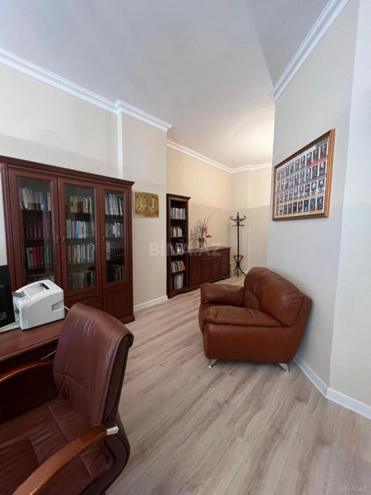 Kirayə verilir 3 otaqlı ofis 100 m²