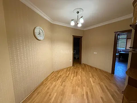 Kirayə verilir 2 otaqlı mənzil 85 m²