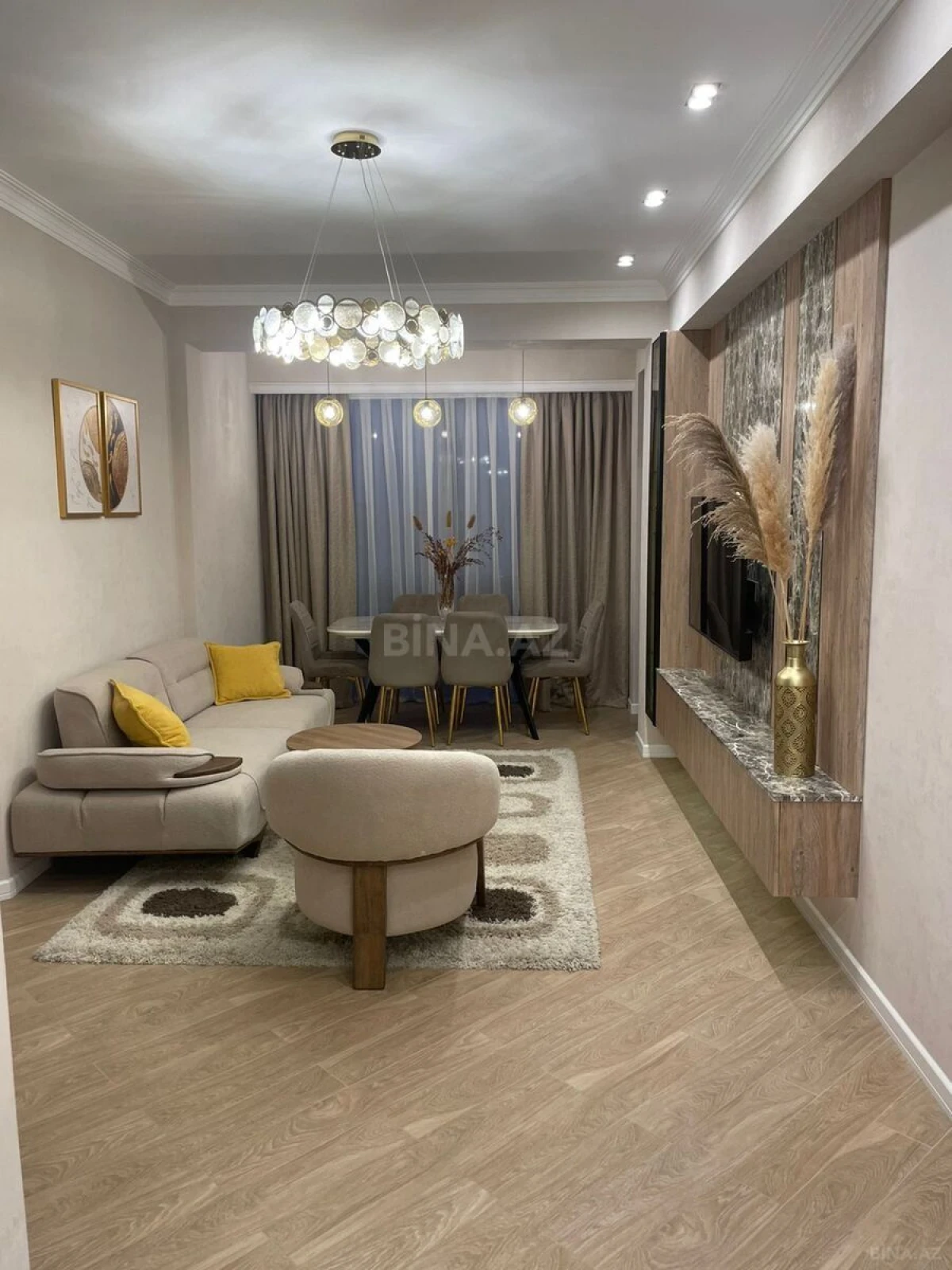 Kirayə verilir 3 otaqlı mənzil 106 m²