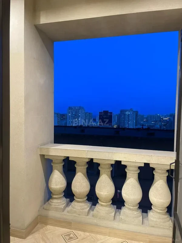 Kirayə verilir 3 otaqlı mənzil 106 m²